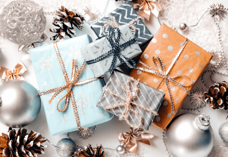 Send Holiday Care Packages to the Troops