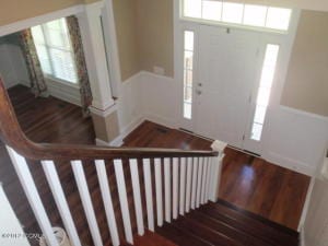 Home Entry Staircase