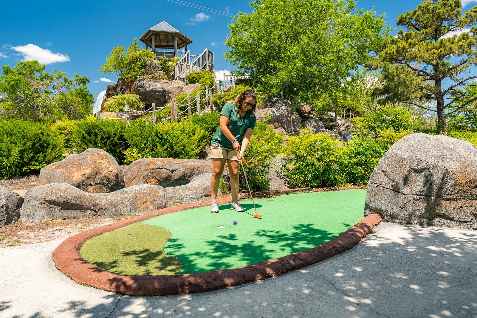 Outdoor family fun on the crystal coast, mini-golf