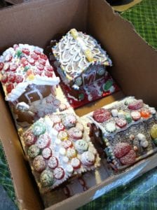 Decorating Gingerbread Houses, Gingerbread House, Gingerbread House decorating in Morehead City